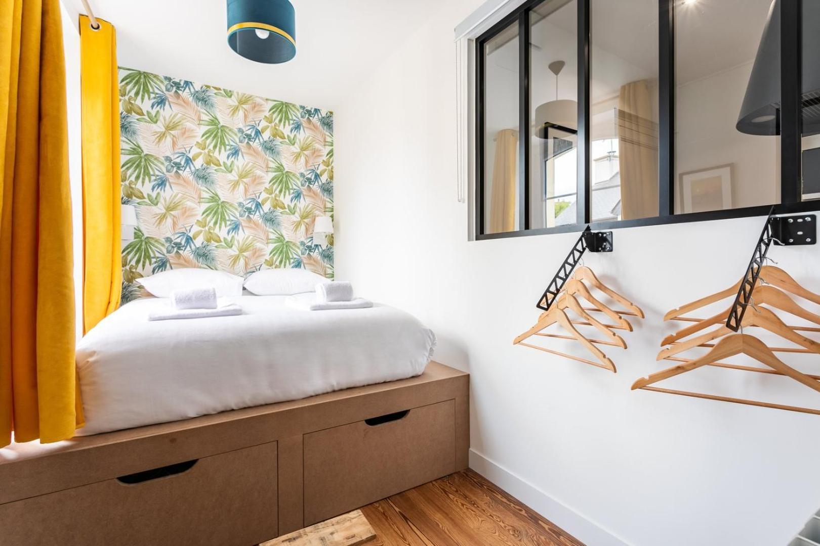 Appartement LUCELYNE - Beau T2 rénové - Plage à 400m - Au centre de Dinard Extérieur photo